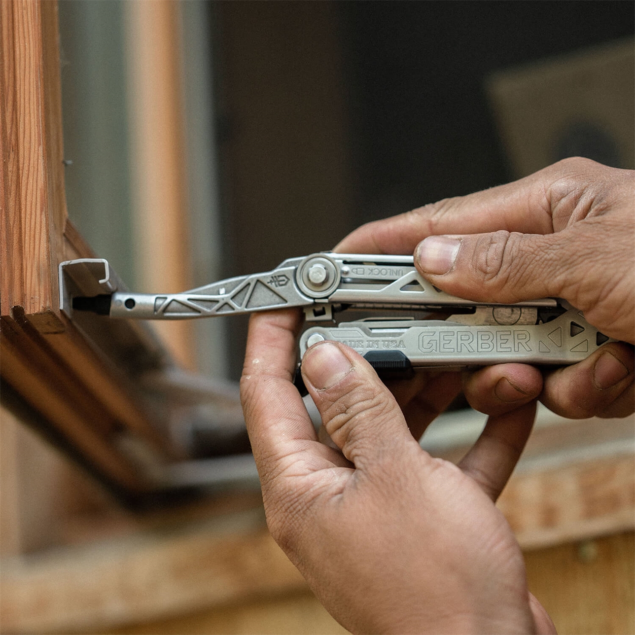 Gerber Center Drive Lthr Sheath Multi Tool - Image 4